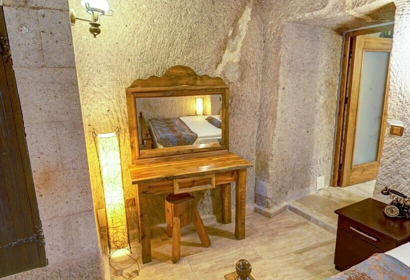 豪华套房, Roma Cave Suite
