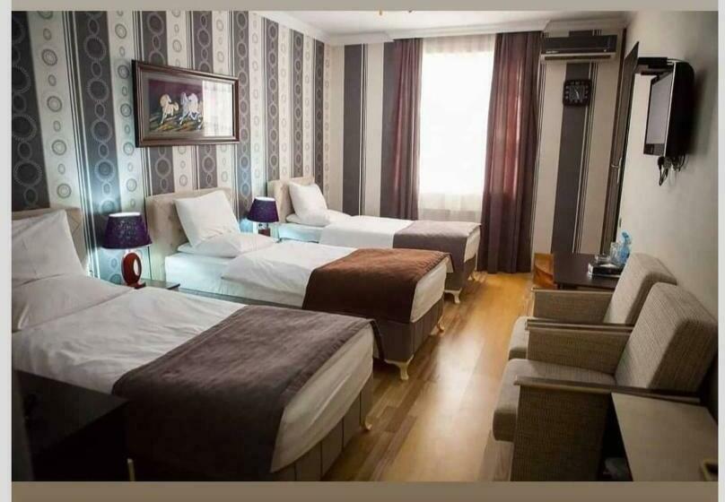 اتاق استاندارد سه نفره, Issam Hotel & Spa Sheki