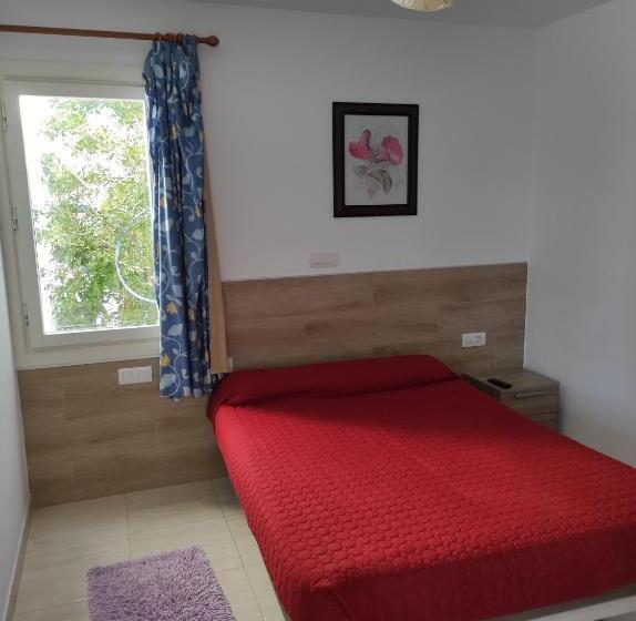 Номер Стандарт, Alojamientos Playa Centro Corralejo 3