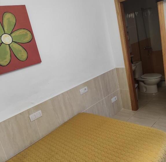 Номер Стандарт, Alojamientos Playa Centro Corralejo 4