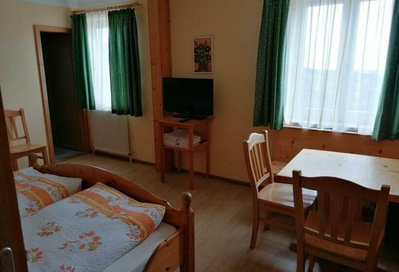 スタンダード４人部屋, Alpengasthof Fernblick