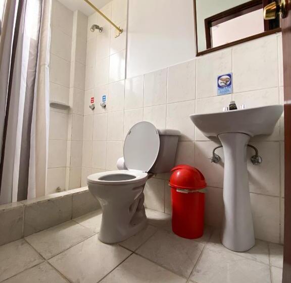 Семейный Номер, Hostal La Terraza