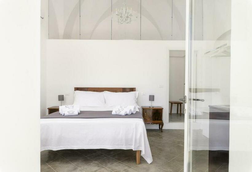 Camera Standard, Masseria Abadia Uno