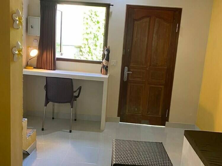 آپارتمان دوبلکس 1 خوابه, Villa Anjing 2