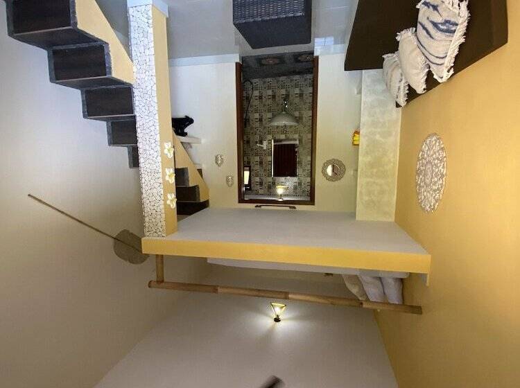 آپارتمان دوبلکس 1 خوابه, Villa Anjing 2