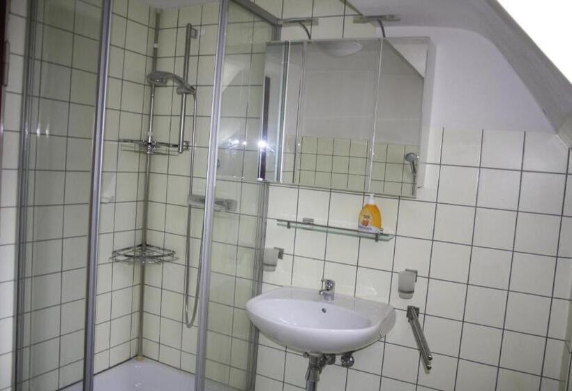 Апартаменты 2 Спальни, Gasthaus Sonne