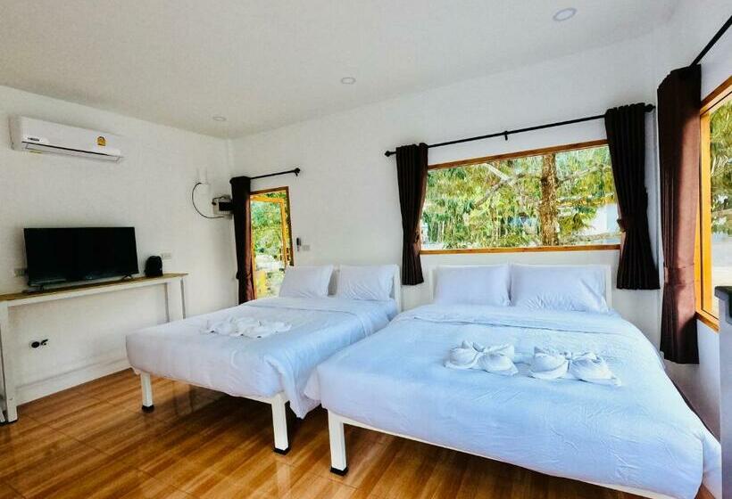 패밀리 룸, Suanvadee Resort สวนวดี รีสอร์ท