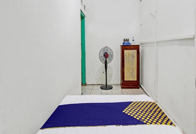 이코노미 룸, Spot On 92540 Karomah Kostel Syariah