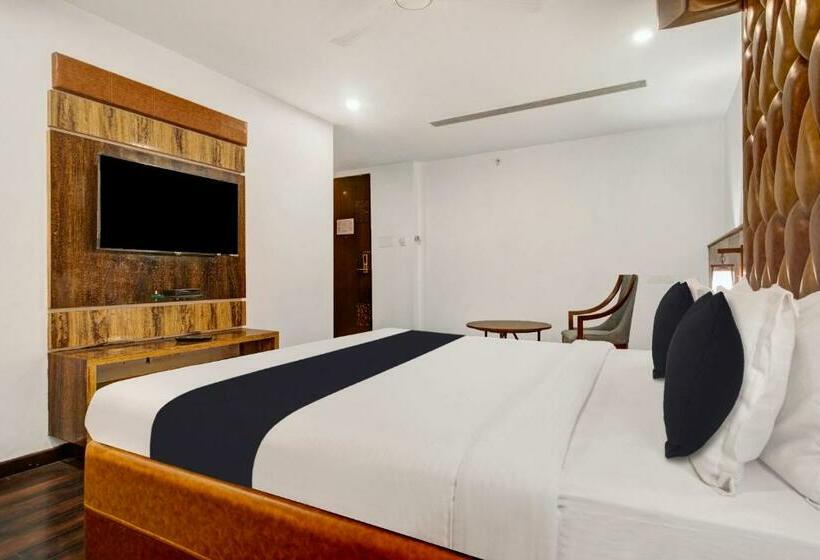 غرفة ديلوكس, Oak Whiteridge Near L.v Prasad & Basava Tharakam Hospital Banjara Hills
