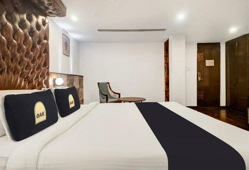 غرفة ديلوكس, Oak Whiteridge Near L.v Prasad & Basava Tharakam Hospital Banjara Hills