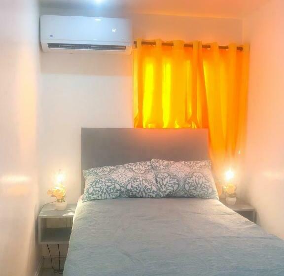 Номер Стандарт Совместная Ванная, Caribbean Hostal Private Rooms In Down Town Pop