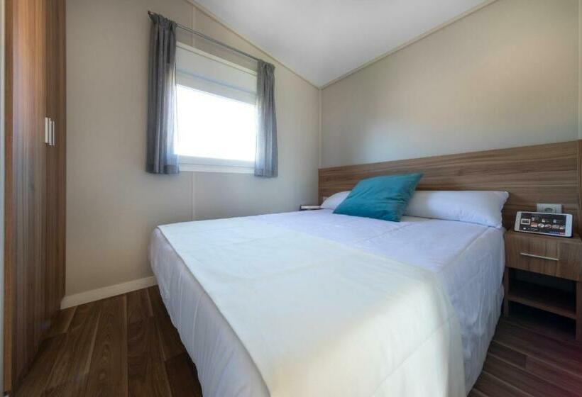 3침실 스탠다드 방갈로, Resort Camping Santillana Del Mar