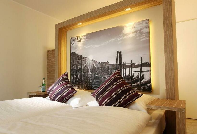 Номер Стандарт, Arkadenhaus   Hotel Freiherr Von Schwarzenberg