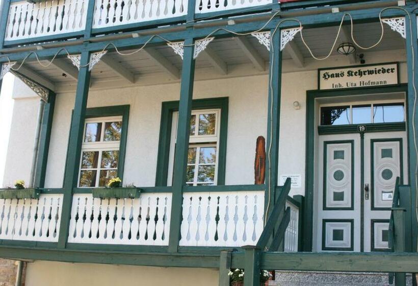 Номер Стандарт с Балконом, Haus Kehrwieder   Hotel Am Kur Café