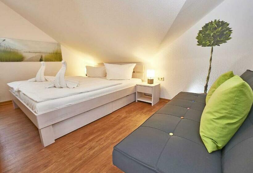 1 Bedroom Apartment Lake View, Wohnpark Stadt Hamburg In Binz   Wg 57