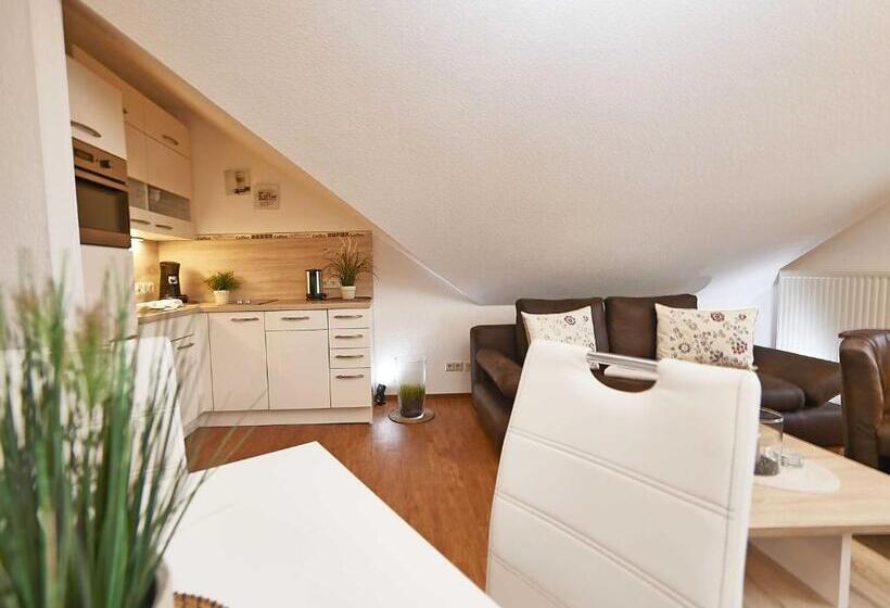 1 Bedroom Apartment Lake View, Wohnpark Stadt Hamburg In Binz   Wg 57