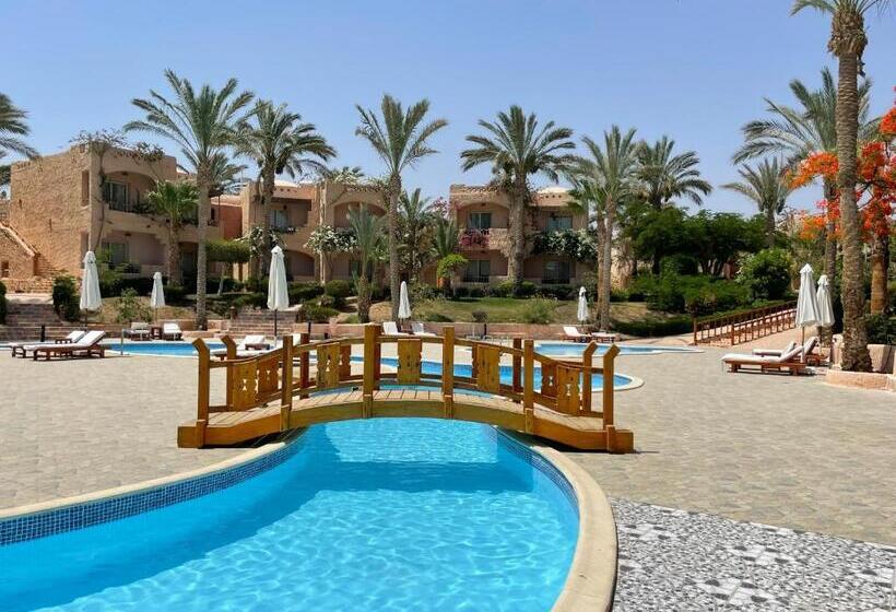 اتاق استاندارد با چشم‌انداز استخر, Soulotel Inn Blue Resort & Spa