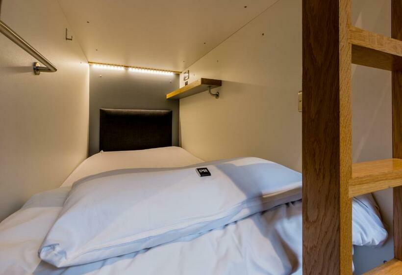 Кровать в Общей Комнате, Code Pod   The Loft   Edinburgh