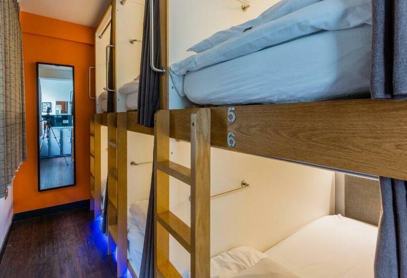 Кровать в Общей Комнате, Code Pod   The Loft   Edinburgh