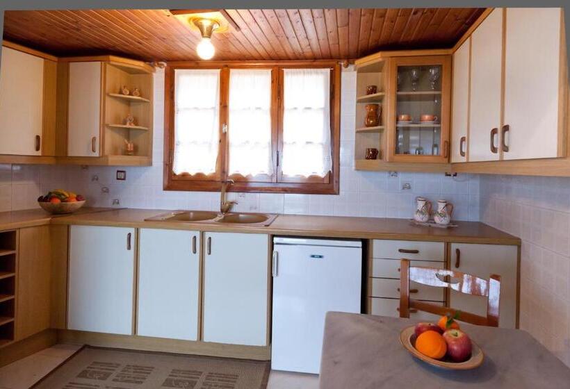 Люкс, Pension Eleni