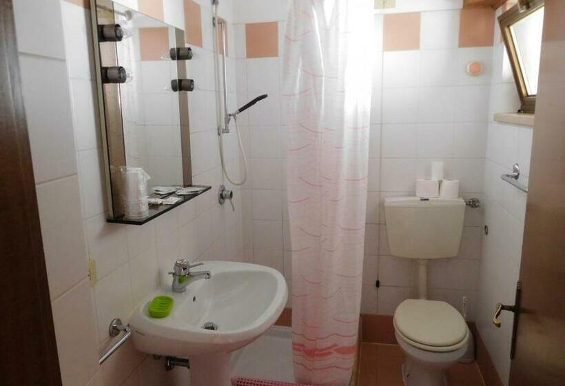 Номер Стандарт, Antico Albergo Sant'antonio