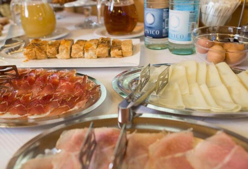 Номер Стандарт Трехместный, Residence Hotel Miralago