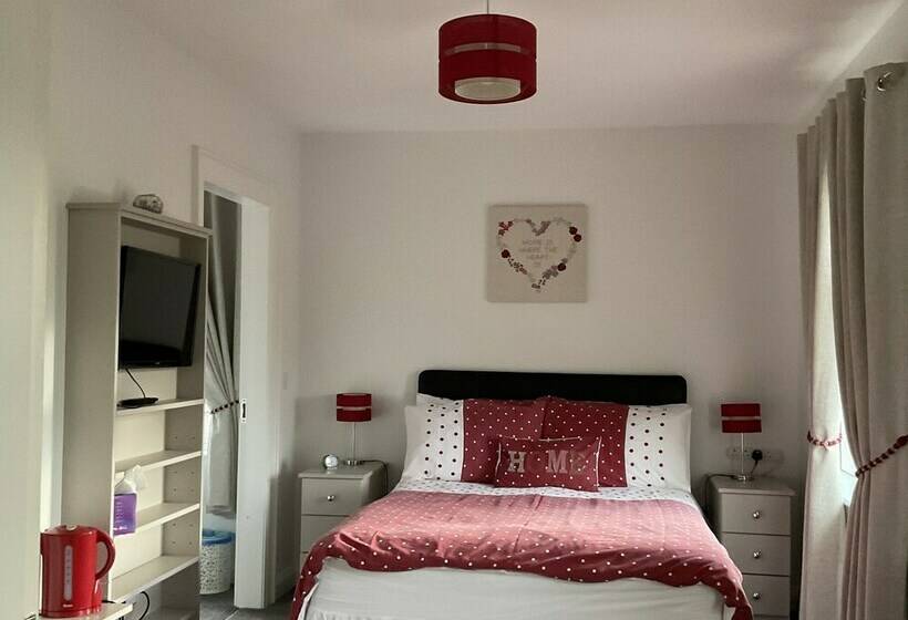 Семейный Номер, Garron View