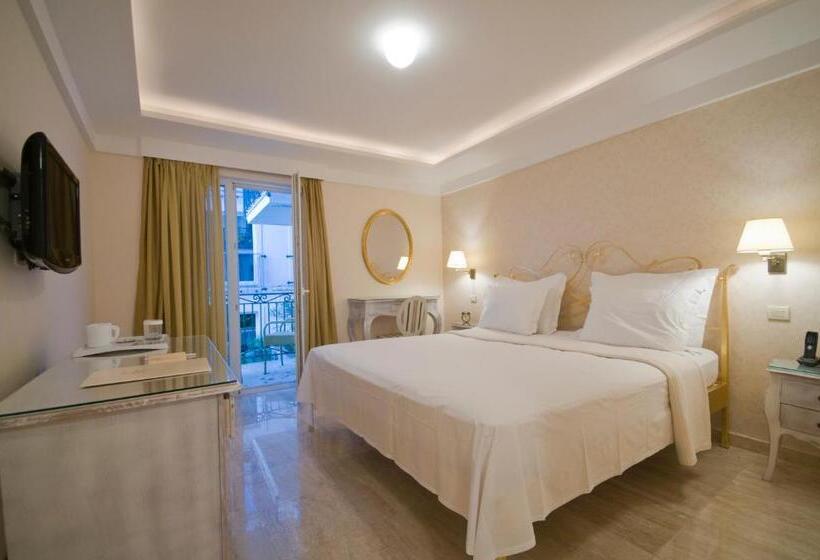 سوییت با چشم‌انداز دریا, Azimut