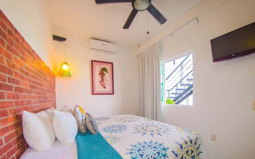 Studio Standard, Suites Nadia Puerto Vallarta