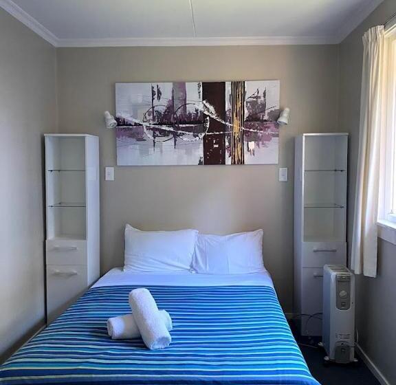 בית, 3 חדרי שינה, Pinewood Queenstown