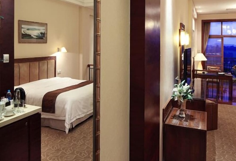 Президентский Люкс, Country Garden Phoenix Hotel Suizhou