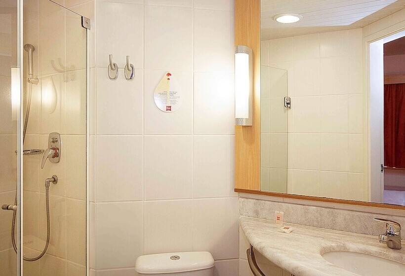 标准间, Ibis Uberlandia