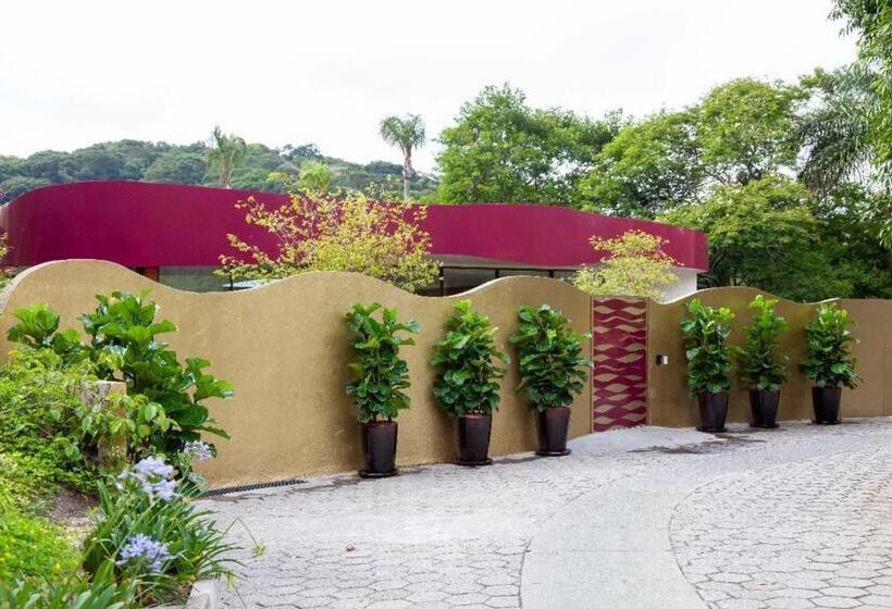 Шале Superior 1 Спальня, Unique Garden
