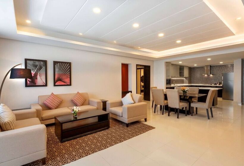 带2个卧室的优质公寓, Ramada Hotel And Suites Amwaj Islands