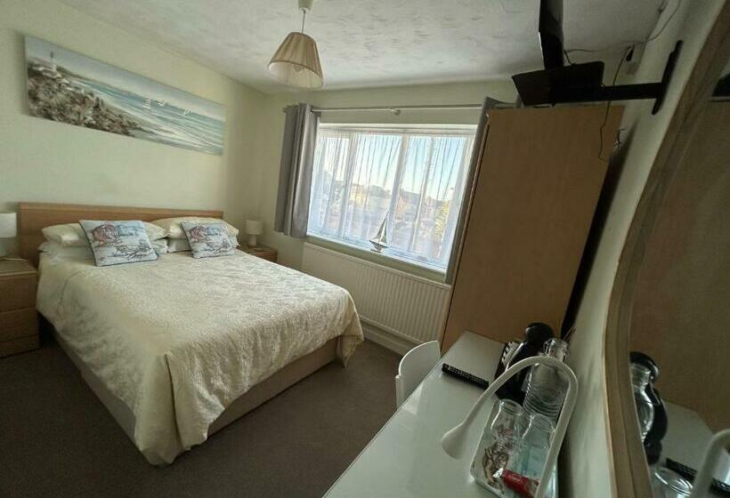 标准间, Leeward House B&b