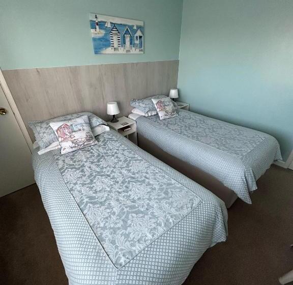 标准间, Leeward House B&b