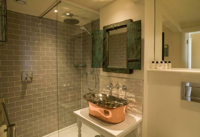 Номер Стандарт, No 15 By Guesthouse, Bath
