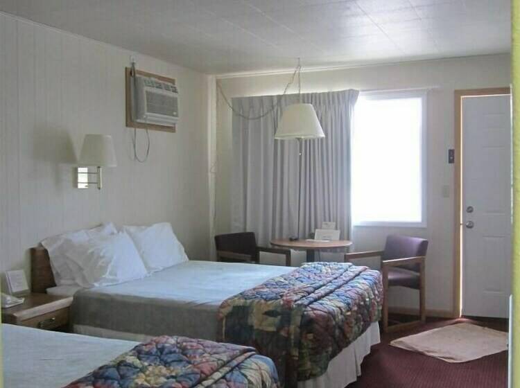 Номер Стандарт 2 Двуспальные Кровати, Big Horn Motel
