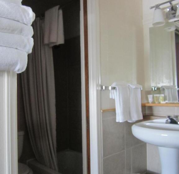 Семейный Номер, Big Horn Motel
