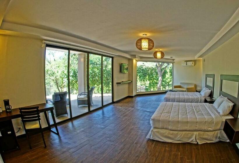 디럭스 룸, Nammbu Beach Front Bungalows