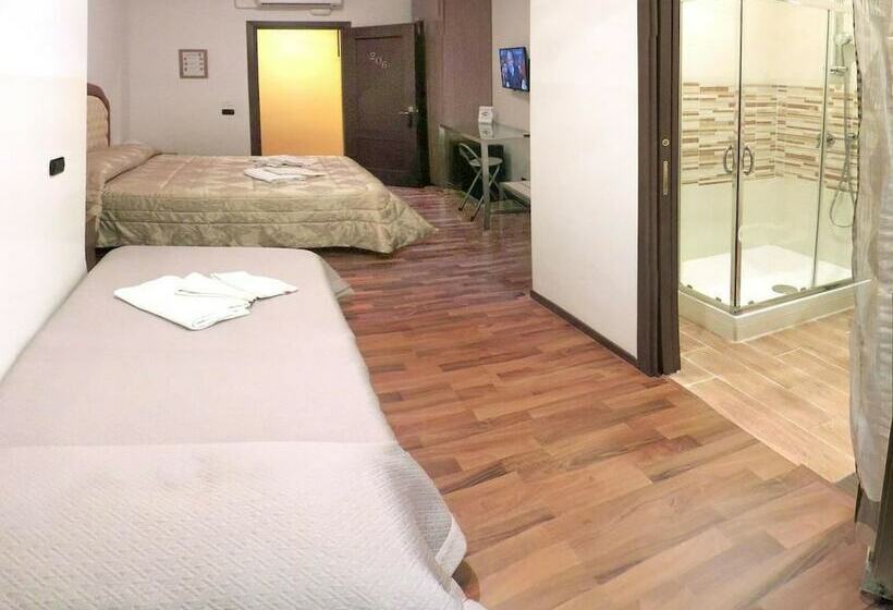 스탠다드 트리플 룸, La Fiera Guesthouse