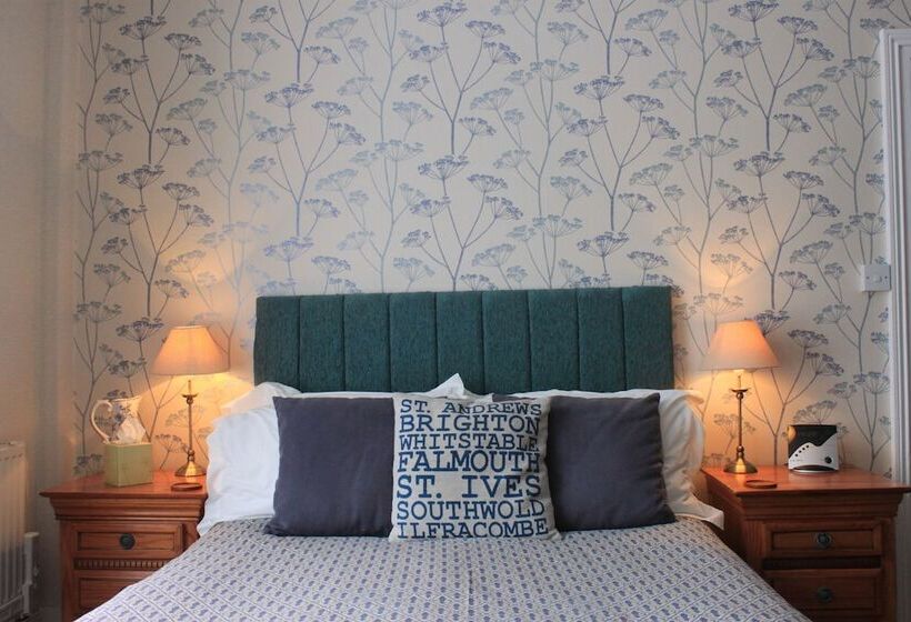 Семейный Номер, The Collingdale Guest House