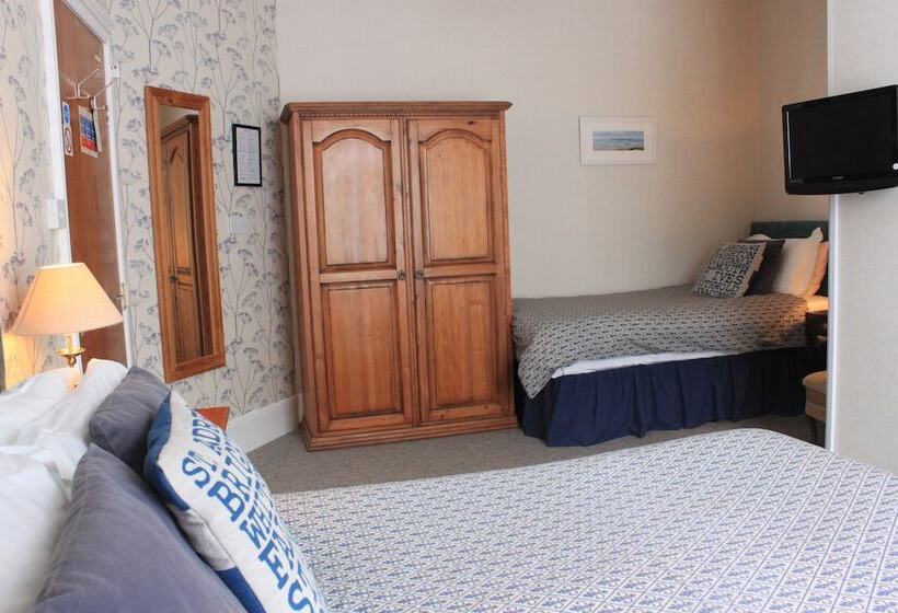 Номер Стандартный с Видом, The Collingdale Guest House