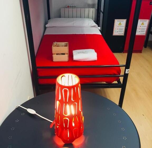 Номер Стандарт Индивидуальный Совместная Ванная, Bilbao Akelarre Hostel