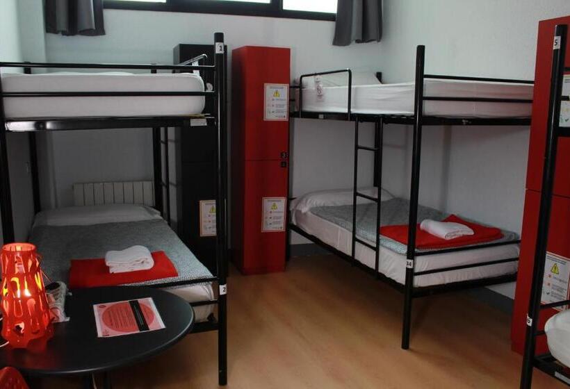 Номер Стандарт Совместная Ванная, Bilbao Akelarre Hostel