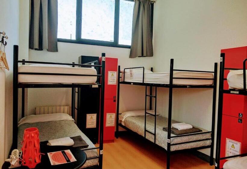 Номер Стандарт Совместная Ванная, Bilbao Akelarre Hostel