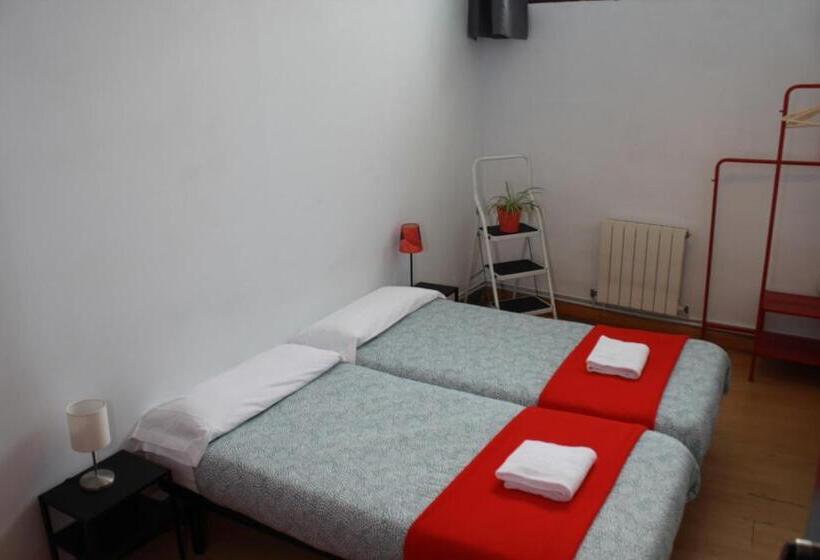 Номер Стандарт Совместная Ванная, Bilbao Akelarre Hostel