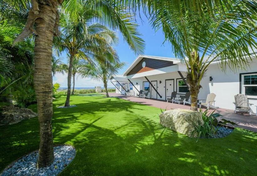 스위트, Casey Key Resorts  Beachfront