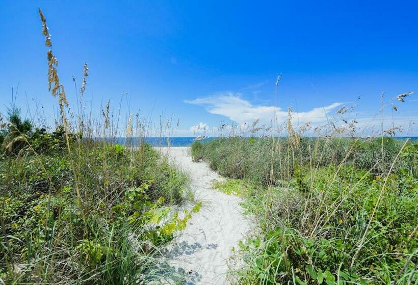스위트, Casey Key Resorts  Beachfront