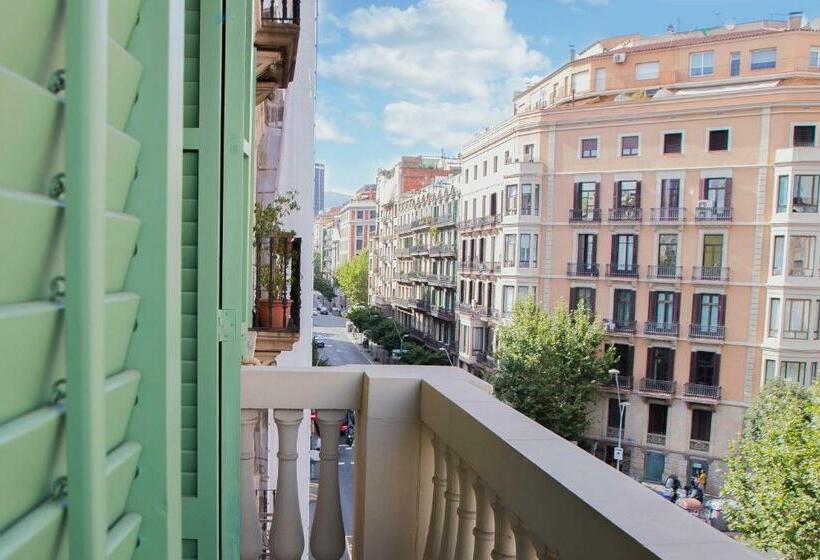 Кровать в Общей Комнате, Sant Jordi Hostels Rock Palace
